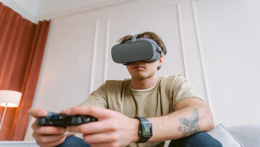 From Pixels to Profits: How AR/VR Transforms the Gaming Industry